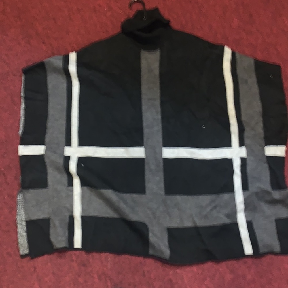 NWOT Amazing….Joan Vass turtleneck Pancho with sleeves size M